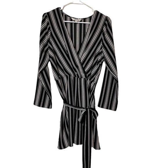 Speechless Striped Faux Wrap Mini Dress Large - Picture 2 of 6